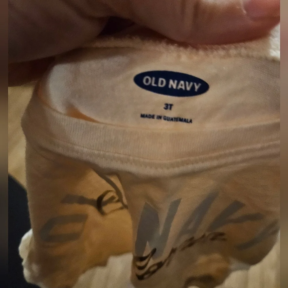 Old Navy California Graphic Tee